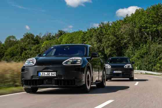 Porsche Cayenne will still get internal combustion alongside EV image