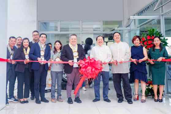 Foton Bacolod officially open for business image