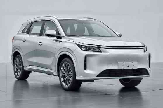 Seres has a new PHEV called the Landian E5 Plus image