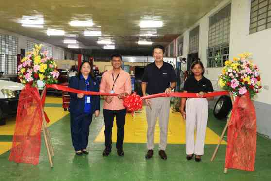 Isuzu PH supports technical education with equipment donation to JZGMSAT image