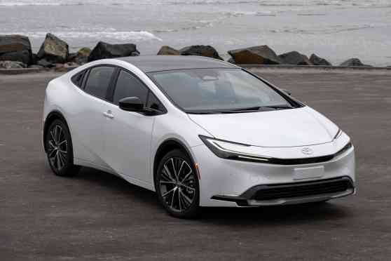 Toyota PH to launch all new 2025 Prius HEV? image