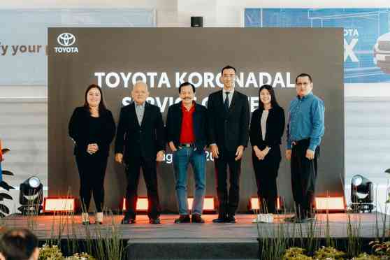Toyota inaugurates two new service centers in VisMin image