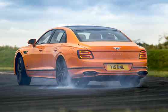 Bentley not going full EV by 2030, to focus more on hybrids image