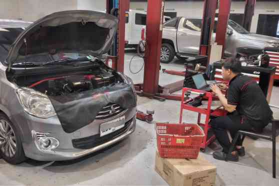 At Your Service: Mitsubishi Quezon Avenue and Gateway Group image