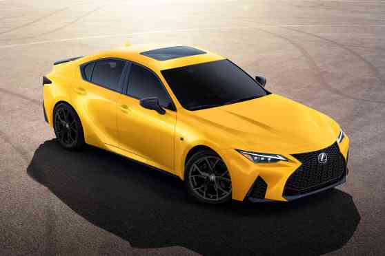 2025 Lexus IS 500 F Sport looks great in yellow image
