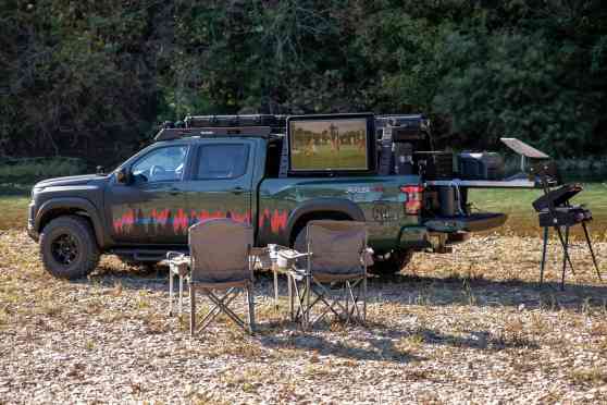 Project Trailgater: Nissan turns Frontier into off-road viewing party truck image