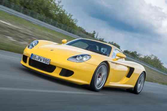 Porsche upgrades Carrera GT with new Michelin tires, titanium suspension image