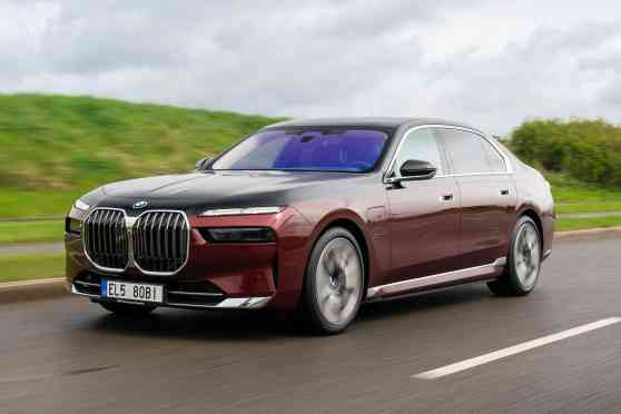 Aside from X5, BMW PH could also bring 7 Series plug-in hybrid image