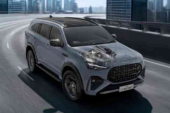 Isuzu reveals all-new 2.2L turbo-diesel for 2025 mu-X, D-Max image