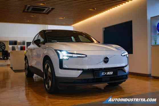 Volvo PH enters electric era with 2025 EX30 image
