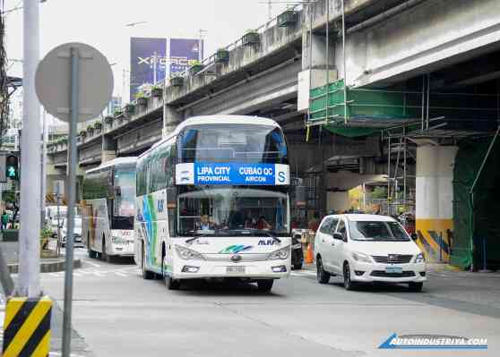 MMDA to allow provincial buses on EDSA from Dec 20 to Jan 2 image