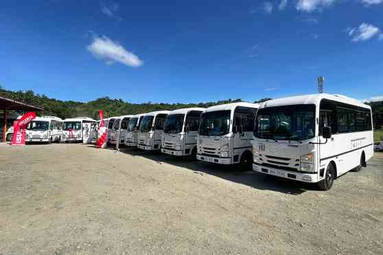 Isuzu PH turns over 10 modern PUVs to transport cooperative in Antipolo image