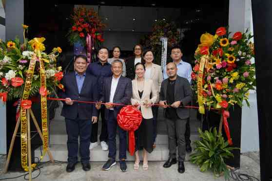 Lynk & Co PH finishes 2024 with new Quezon Avenue dealership image