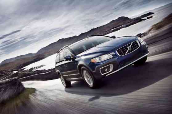 NHTSA fines Volvo $1.5M for late recalls image