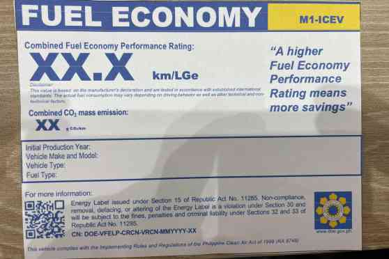 DOE to implement mandatory fuel economy labels for new vehicles image
