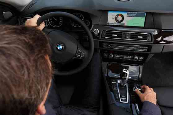 BMW adds ConnectedDrive to its infotainment system image