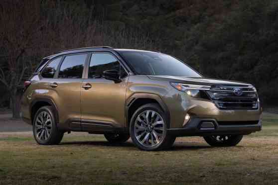 2025 Subaru Forester Hybrid has up to 935 km of range image