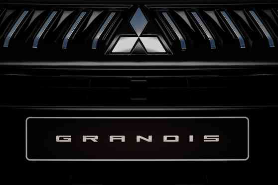 Mitsubishi resurrects the Grandis as hybrid SUV image