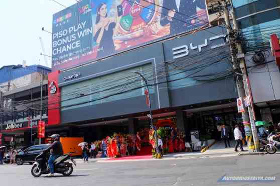 BYD opens first auto dealership in Manila Chinatown image