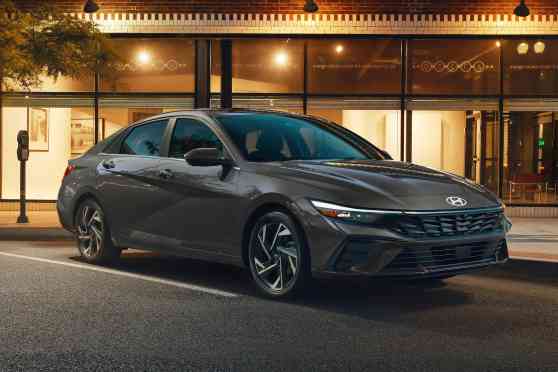 All-new Hyundai Elantra Hybrid also coming to PH? image