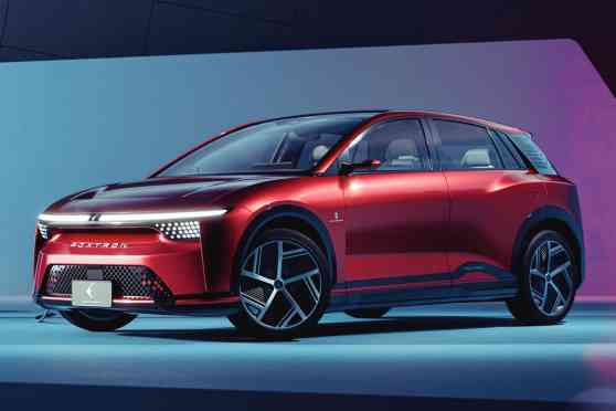 Foxconn to design, build EVs for two Japanese brands image