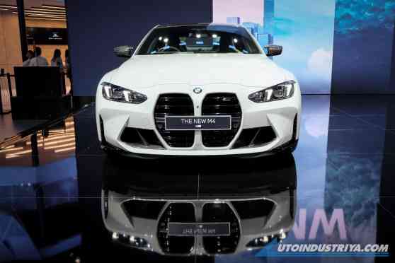 Bangkok 2025: Updated BMW M4 Competition takes spotlight image