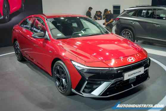 MIAS 2025: Hyundai Elantra returns to PH with hybrid, ICE engines image