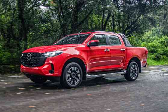 2025 Mazda BT-50 facelift launching in PH soon image
