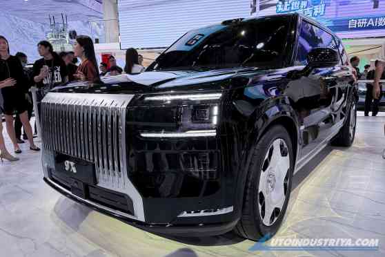 Shanghai 2025: Zeekr's flagship 9X hybrid SUV makes global debut image
