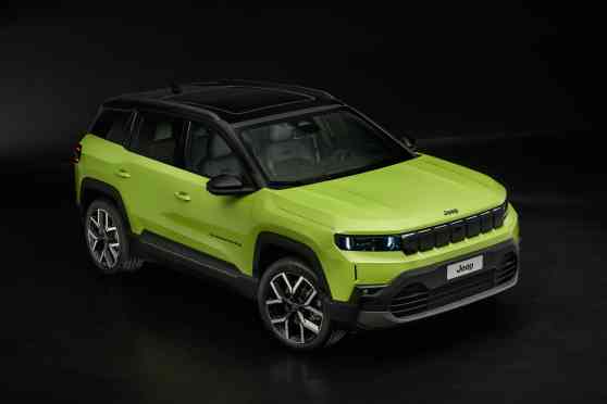 All-new 2025 Jeep Compass revealed with hybrid, EV powertrains image