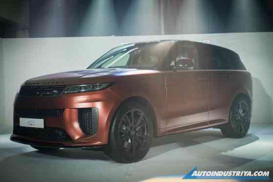 Ultra Lux: 2025 Range Rover Sport SV Edition Two is yours for PHP 32.49M image