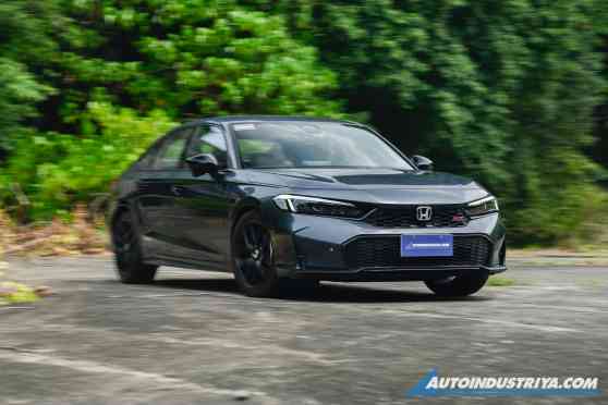 2025 Honda Civic RS 1.5L VTEC Turbo CVT image