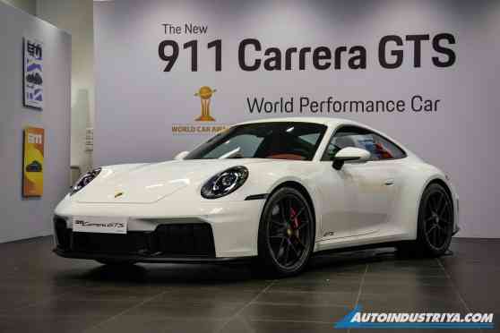 Porsche 911 Carrera GTS Hybrid, 911 Turbo 50 Years now in PH image