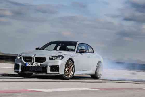 BMW turns the wick to 530 PS with 2025 M2 CS image