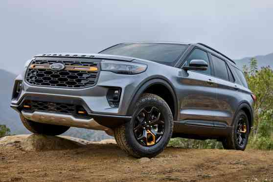 2026 Ford Explorer Tremor is ready for off-road with Raptor V6 power image