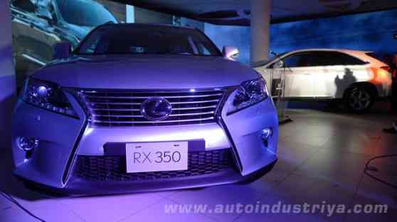 Lexus Manila achieves record sales in July 2012 image