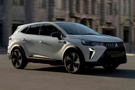 MPV no more: Mitsubishi reveals all-new Grandis as rebadged Renault image