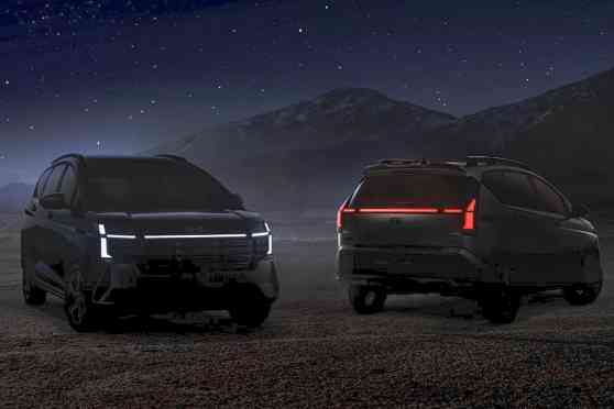 Hyundai teases 2025 Stargazer facelift ahead of SE Asia debut image