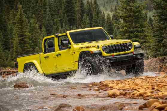Jeep to launch more V8-powered models, will Gladiator make PH comeback? image