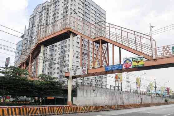 "Mt. Kamuning" to be replaced by a new PHP 89 million footbridge image