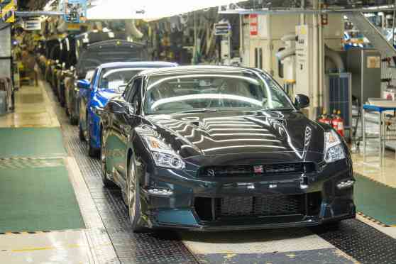 Sayonara: Final Nissan R35 GT-R has rolled off the factory image