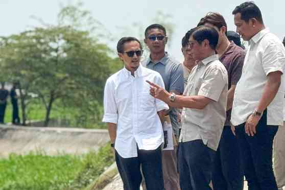 DPWH Secretary resigns, DOTr's Dizon to replace Bonoan image