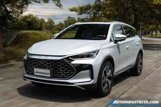 2026 BYD Tang 7-seater PHEV is yours for PHP 2.098M image
