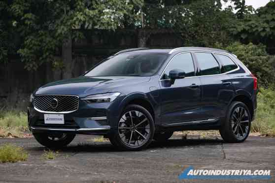 2025 Volvo XC60 T8 PHEV AWD image