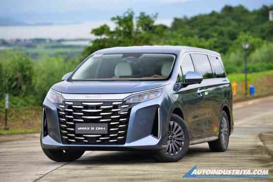 Look out Alphard: BYD eMAX9 PHEV now in the Philippines image