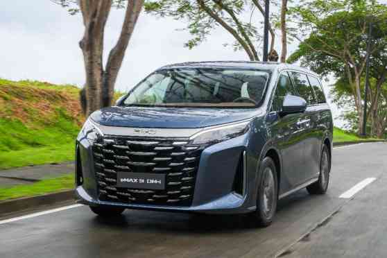 BYD eMAX 9 PHEV can do more than 1,260 km on one tank, full battery image