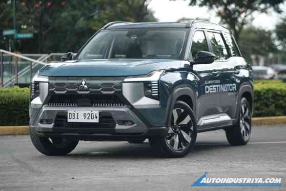 Premium SUV Driving meets MPV practicality: 2026 Mitsubishi Destinator image