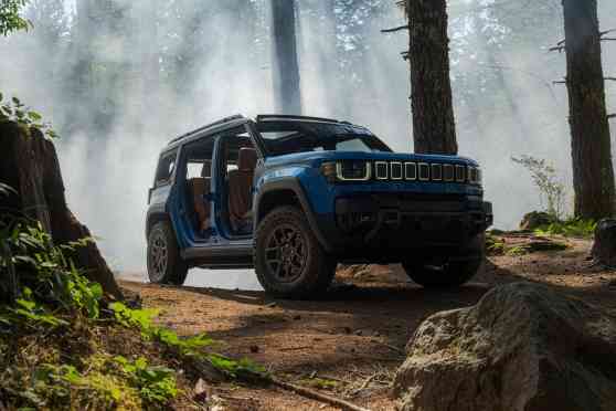 2026 Jeep Recon is a Trail-Rated EV 4x4 image