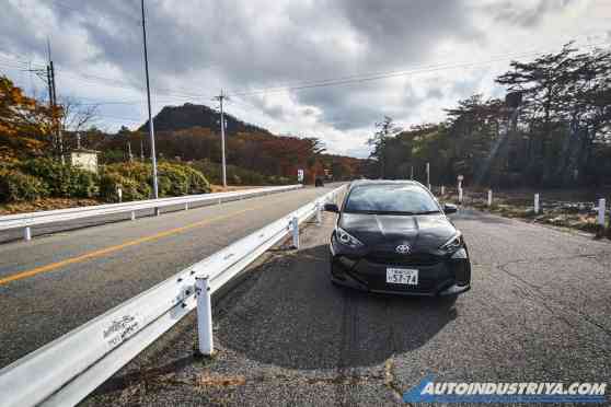 Initial Dreamers: We rent this Toyota Yaris HEV to drive Mount Akina and Akagi image