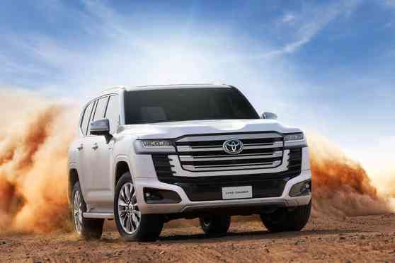 Is Toyota PH preparing to launch Land Cruiser 300 HEV? image